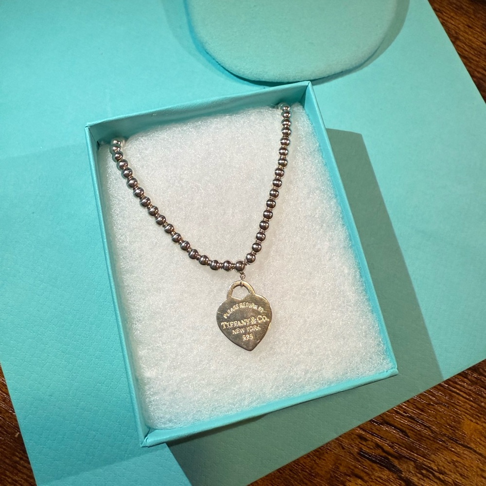 Necklace - Picture 3 of 6